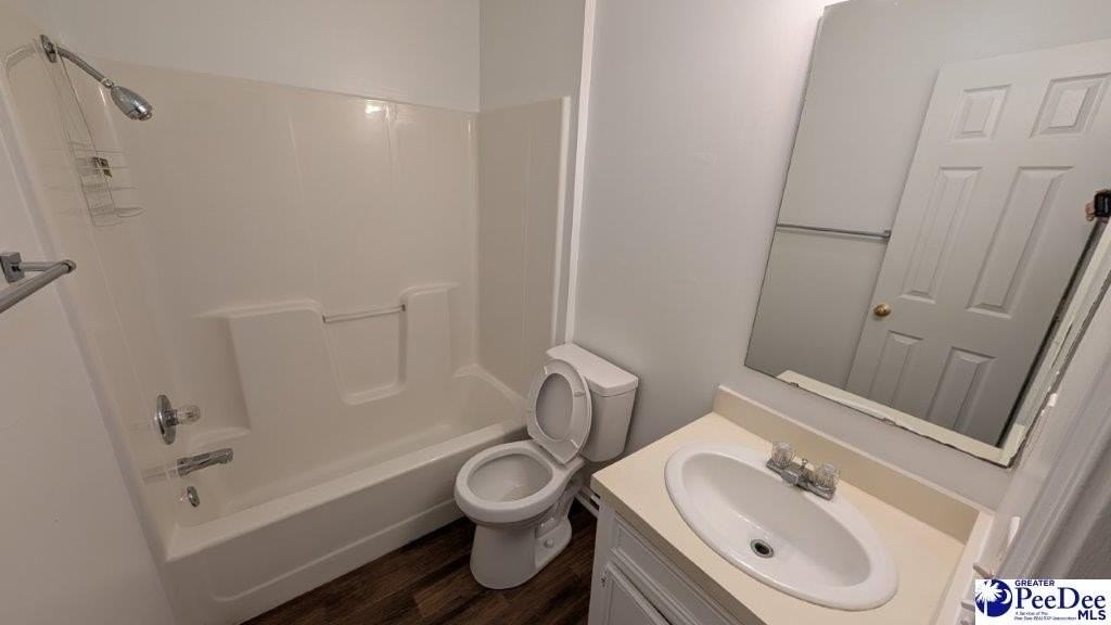 155 N Franklin Dr Apt 10 - Photo 7 of 9