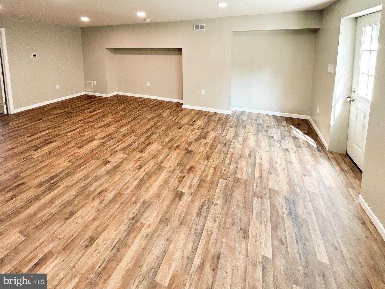 918 Valley Forge Road - Photo 6 of 27