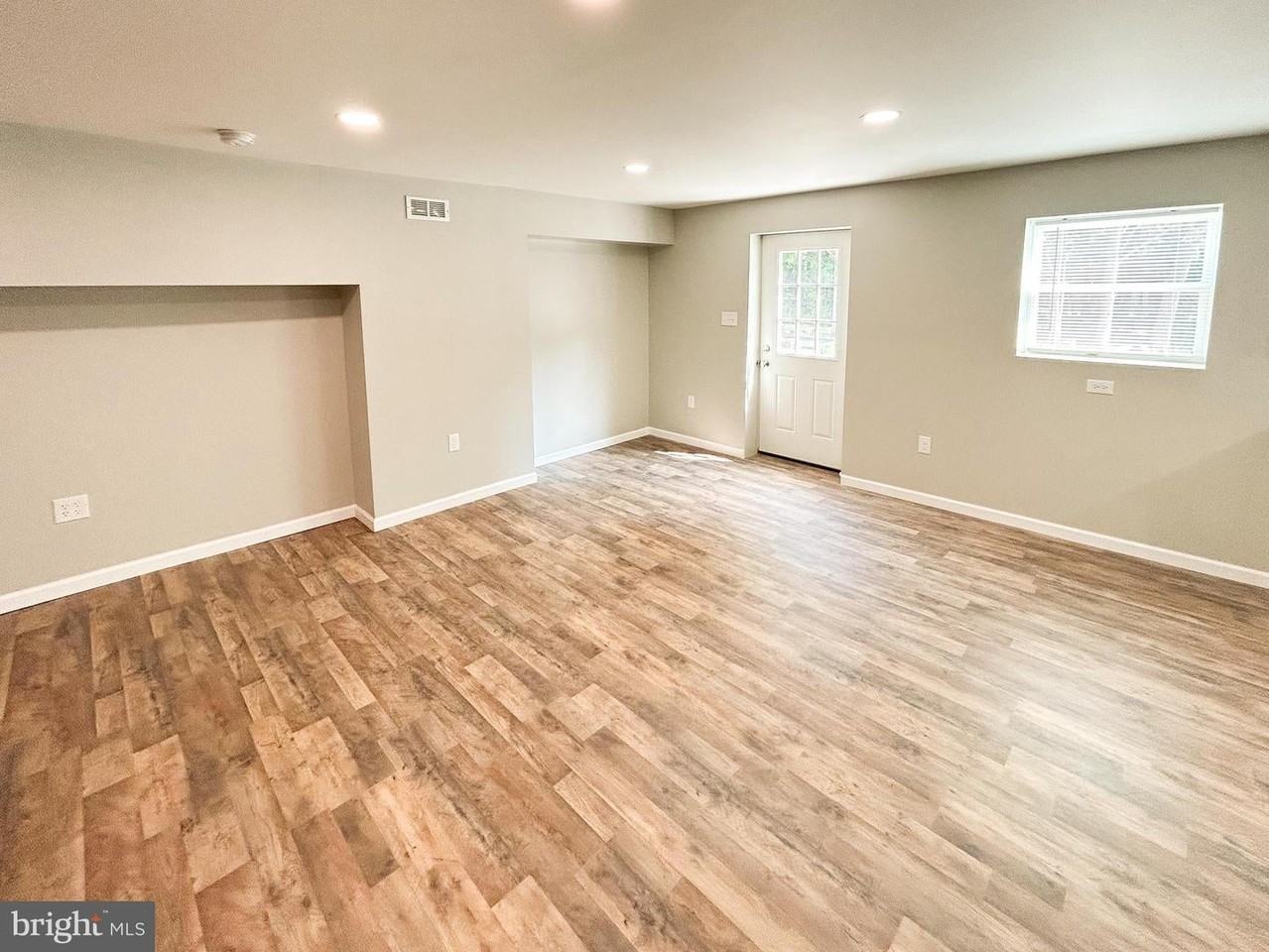 918 Valley Forge Road - Photo 7 of 27