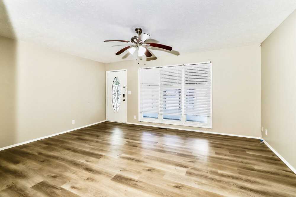 9801 Gandy Rd - Photo 4 of 14
