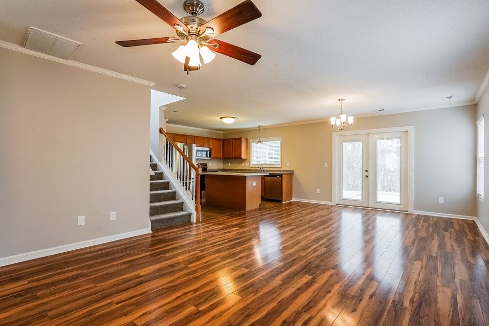 7133 Lowell Ridge Rd - Photo 7 of 17