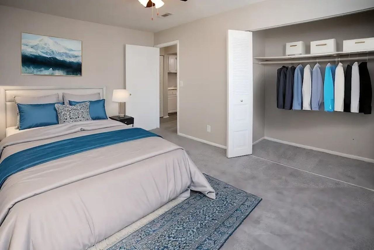 Marco Meadows - Photo 3 of 23