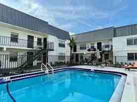 Welcome to The Waverly – South Tampa Living One Block from Bayshore - Photo 1 of 1