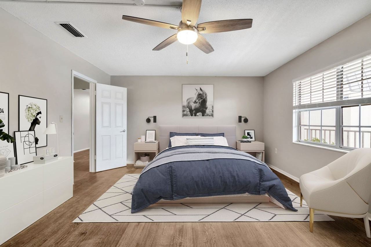 Welcome to The Waverly – South Tampa Living One Block from Bayshore - Photo 5 of 43