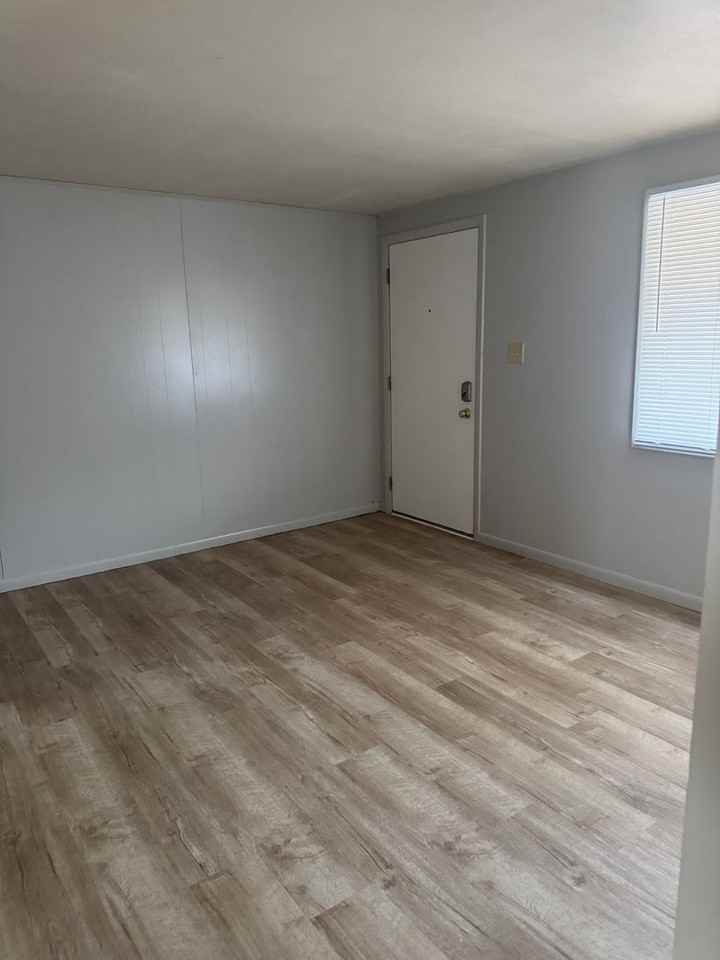 Sandalwood Apartments - Photo 3 of 20
