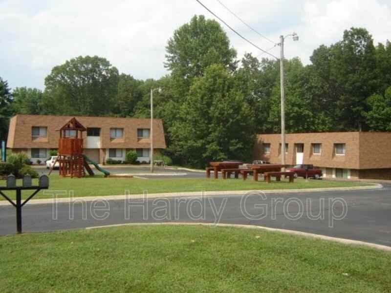 310 Spring St #9 - Photo 4 of 7