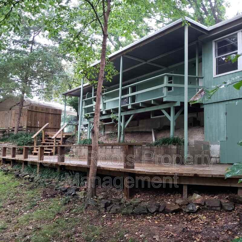 24 Skyline Dr - Photo 2 of 16