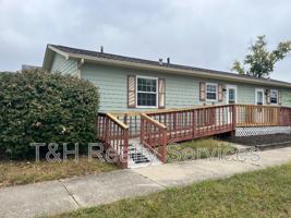 featured image of 520 S Pike St #1