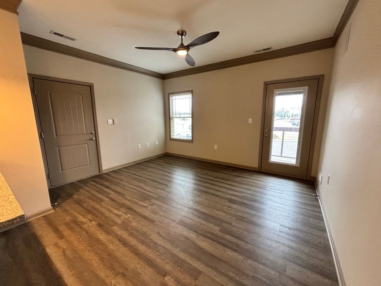 Bypass Aparments - Photo 6 of 11