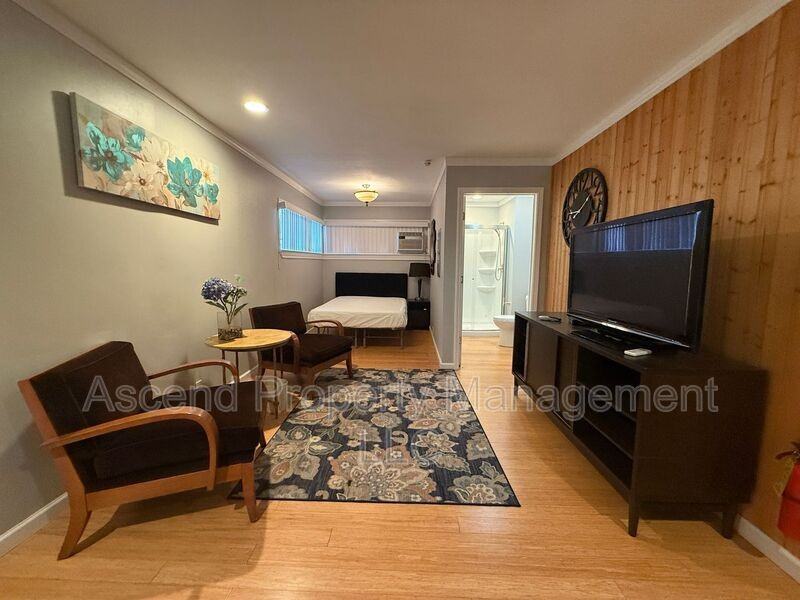 47 Shirley Dr - Photo 2 of 7