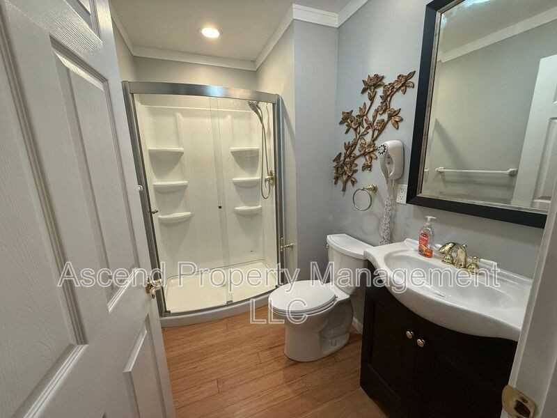 47 Shirley Dr - Photo 7 of 7