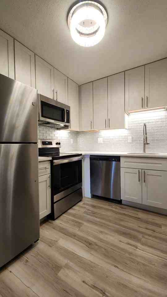 10828 Big Bend Road - Photo 2 of 14