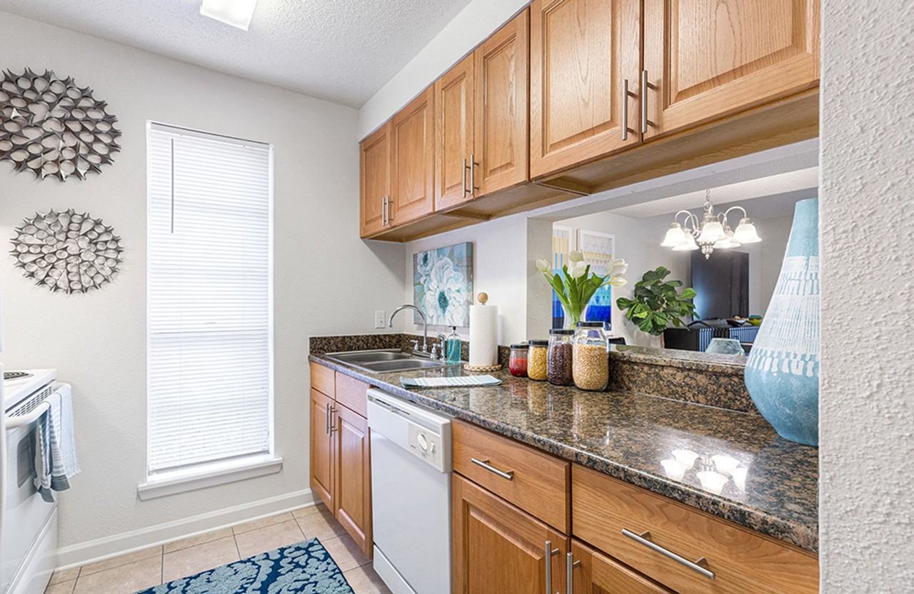 Parktowne - Photo 7 of 43