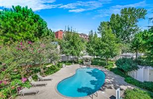 featured image of 4960 York St