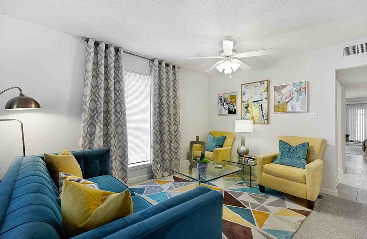 Parktowne - Photo 4 of 43