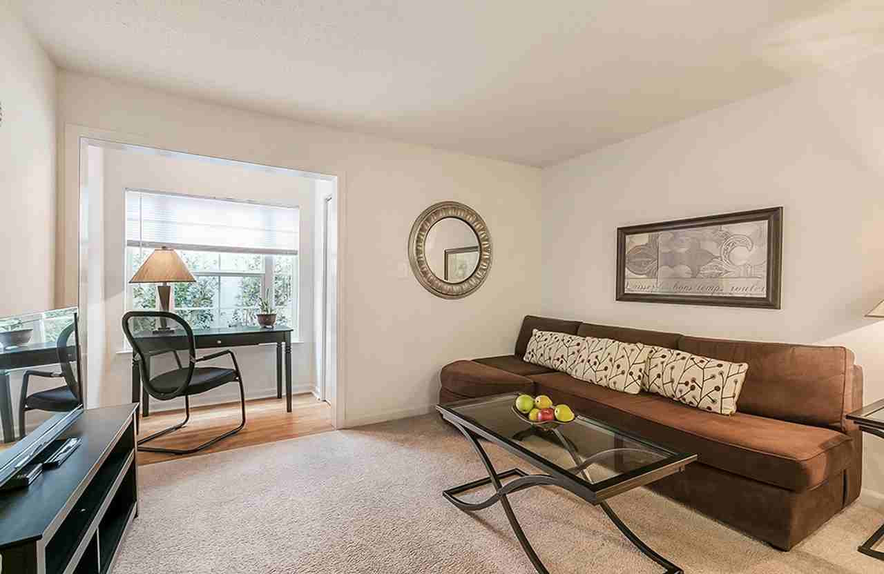 Premises Apartments - Photo 3 of 14