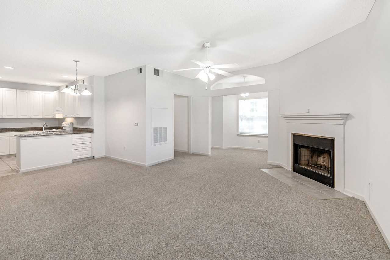 Pelican Bay - Photo 2 of 19