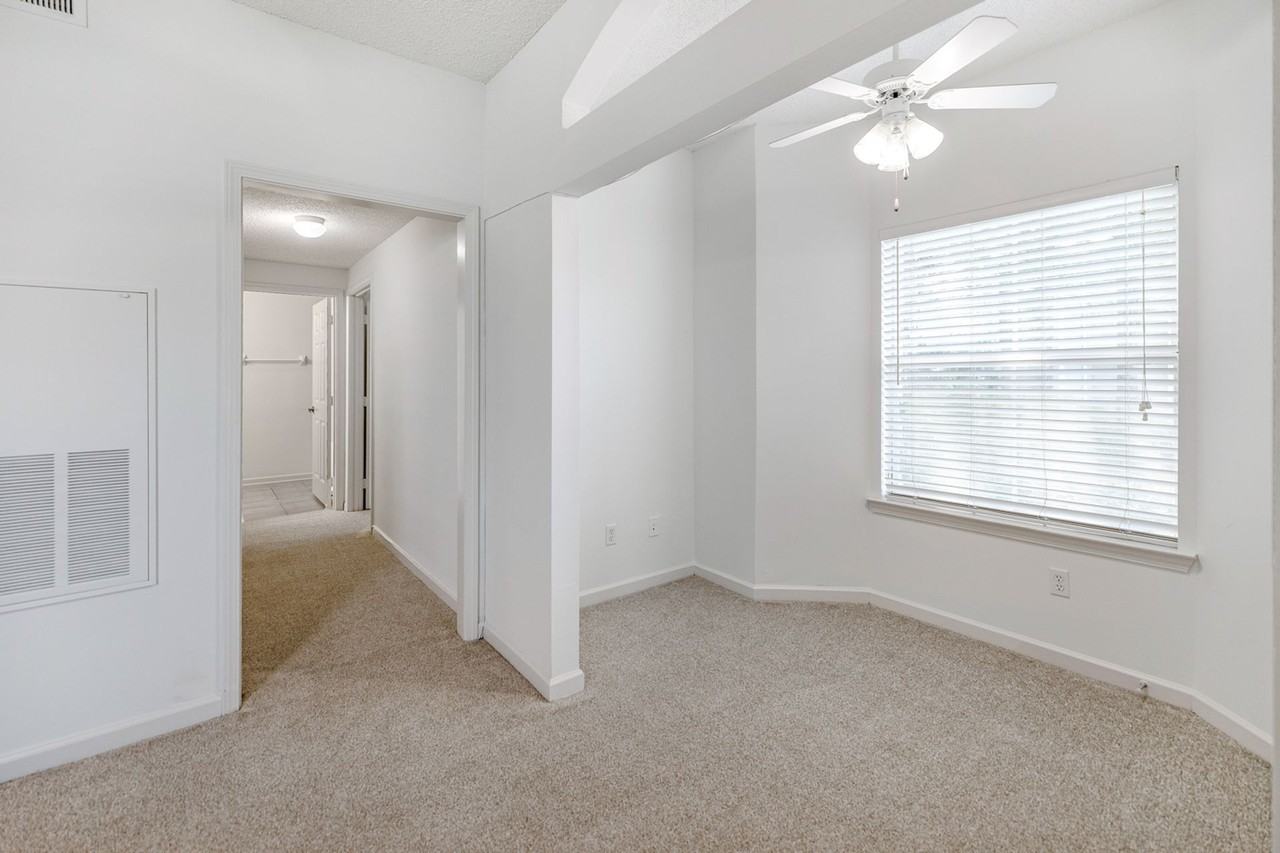 Pelican Bay - Photo 3 of 19