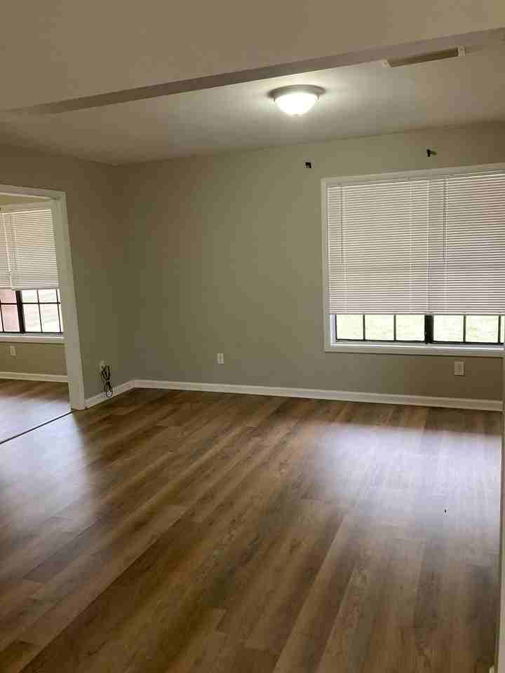 311 Dixie Dr - Photo 7 of 23