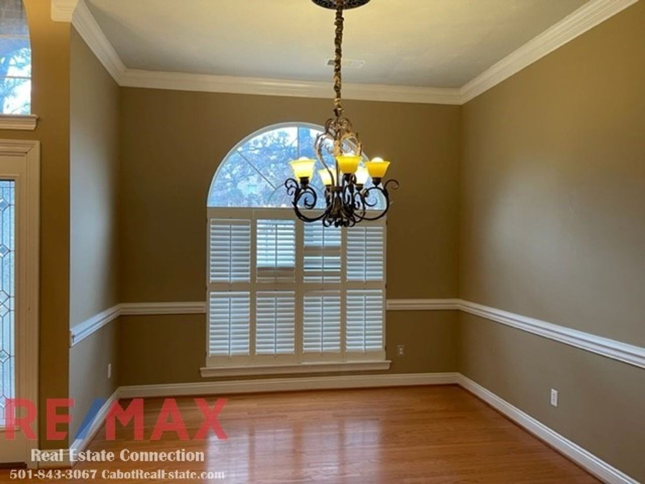 22 Turnberry Ln - Photo 5 of 15