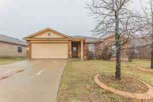 5001 Bridgewood Dr - Photo 1 of 1