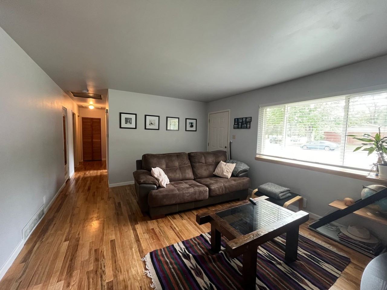 1036 Castlerock Dr - Photo 5 of 9