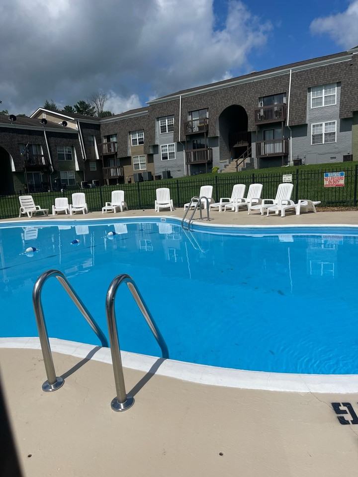 Step inside and love where you live! - Photo 4 of 7