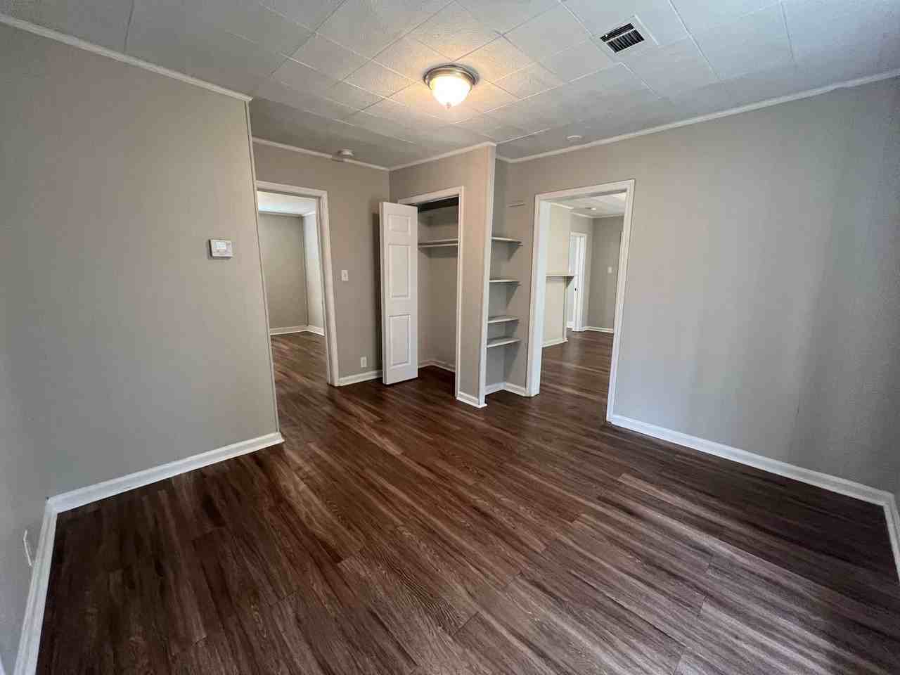 2816 21st St - Photo 6 of 19