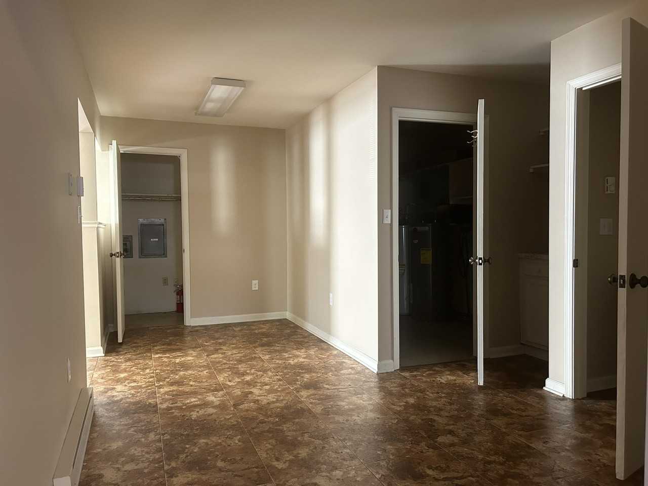 60 West Church Street - Photo 6 of 13