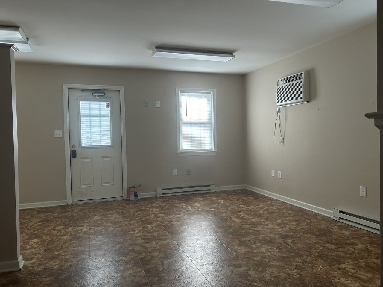 60 West Church Street - Photo 7 of 13