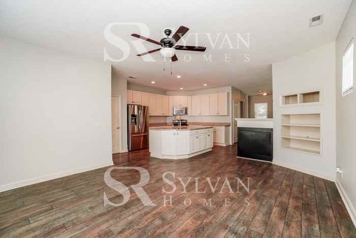 6022 Trumhall Ave - Photo 2 of 15