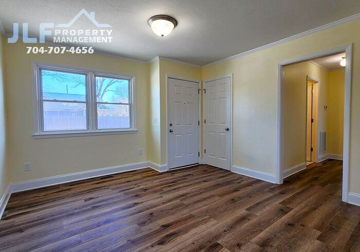 304 Crescent St #1 - Photo 3 of 20