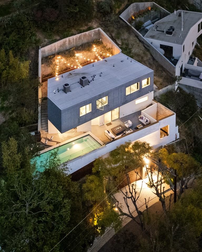 8469 Franklin Ave #NA - Photo 2 of 50