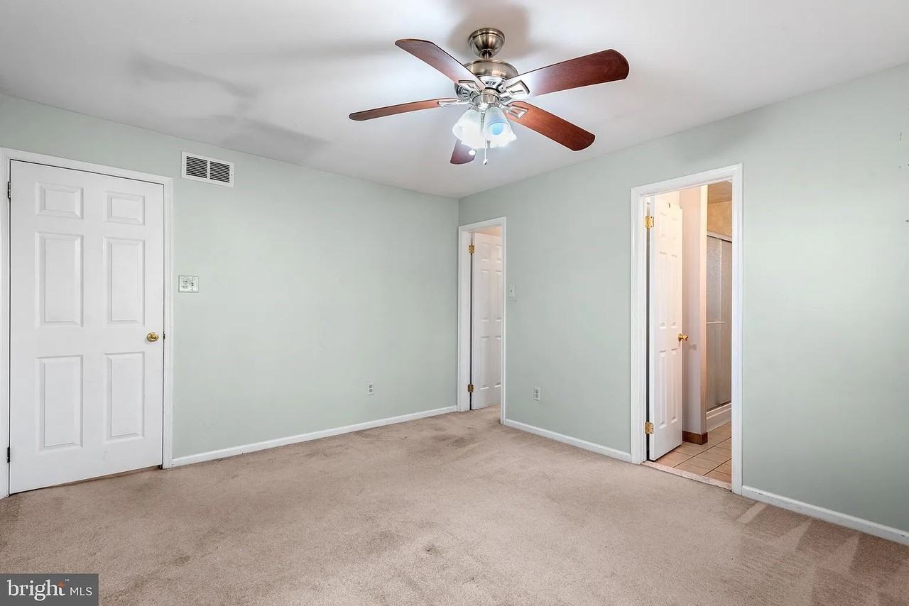 60 Iroquois Ct #0 - Photo 4 of 29