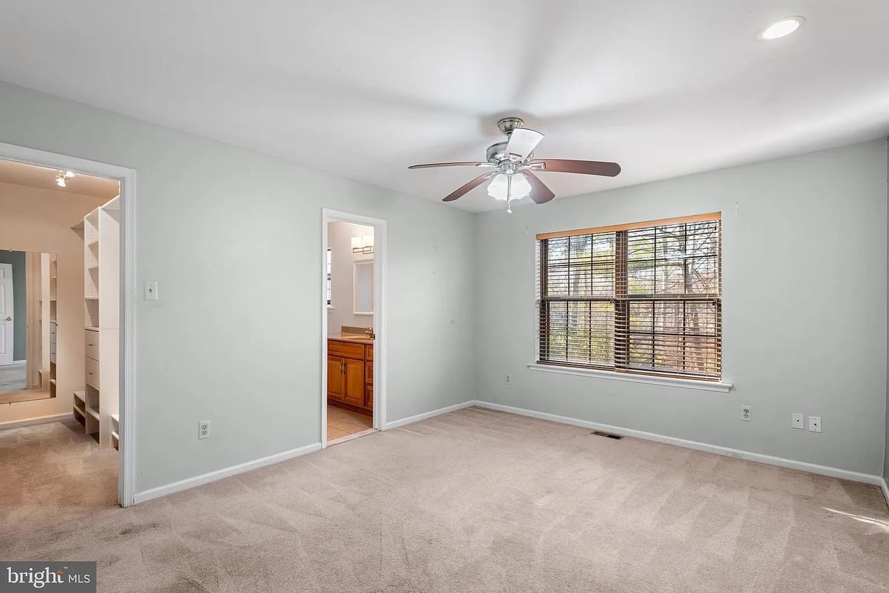 60 Iroquois Ct #0 - Photo 5 of 29
