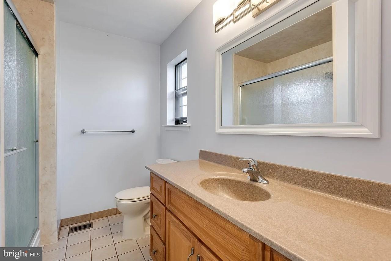 60 Iroquois Ct #0 - Photo 6 of 29
