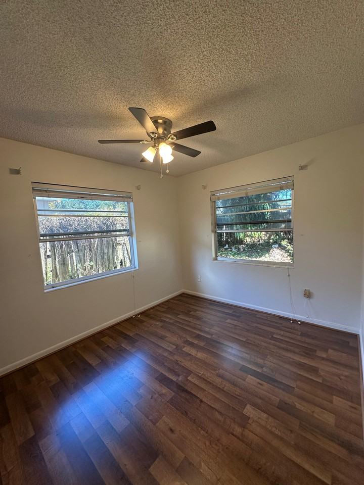 4523 Rossmore Dr #NA - Photo 5 of 11