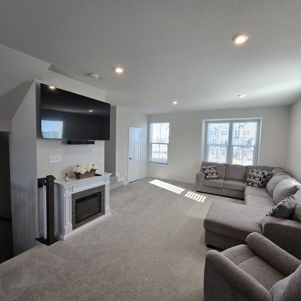 210 Fost Blvd #210 - Photo 6 of 19