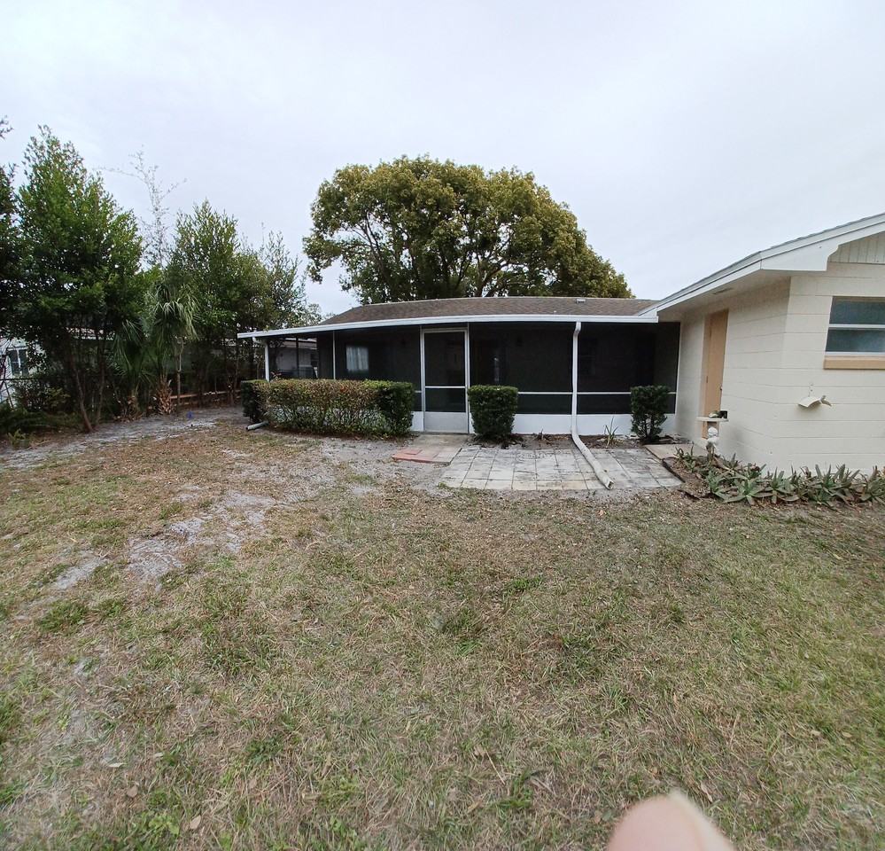 33 Woodlake Dr #NA - Photo 3 of 19