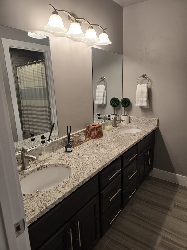 2644 Ironwood Dr #NA - Photo 2 of 38