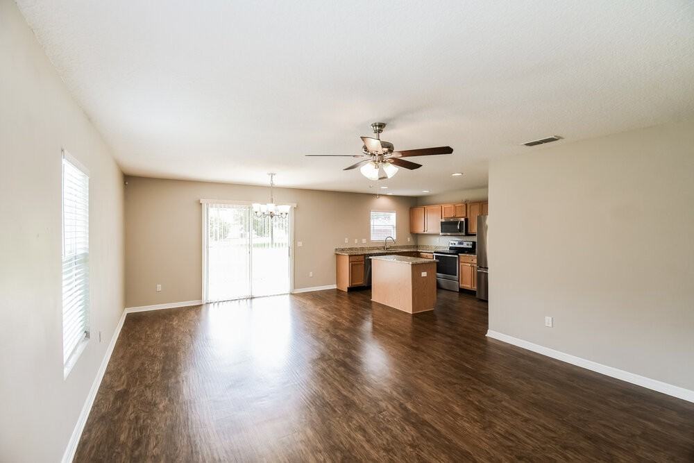 3812 Ellaville Ct - Photo 3 of 16