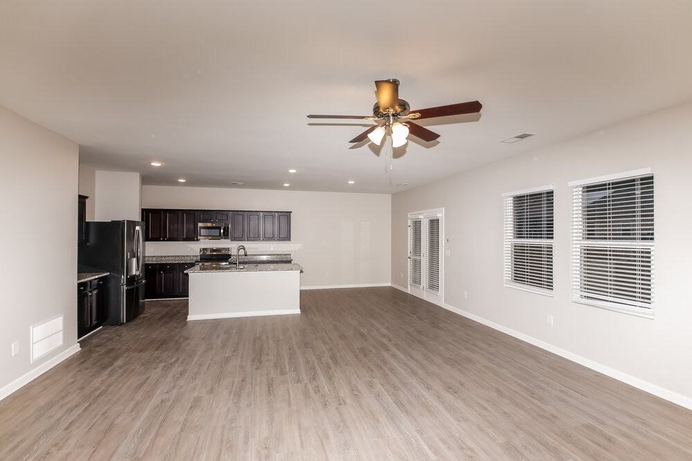 145 Cotton Tail Ln - Photo 4 of 16