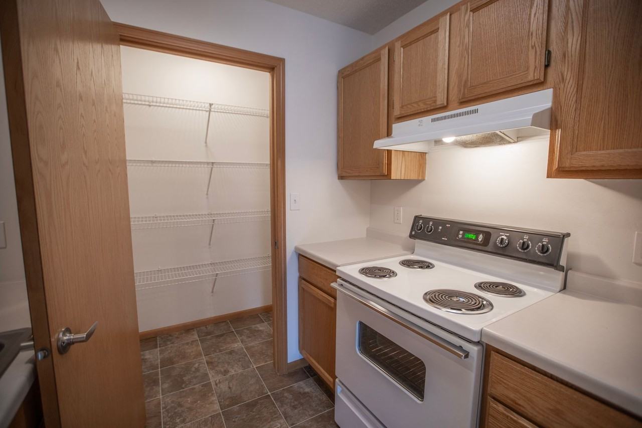 Maple Trails Apartments - Photo 7 of 16