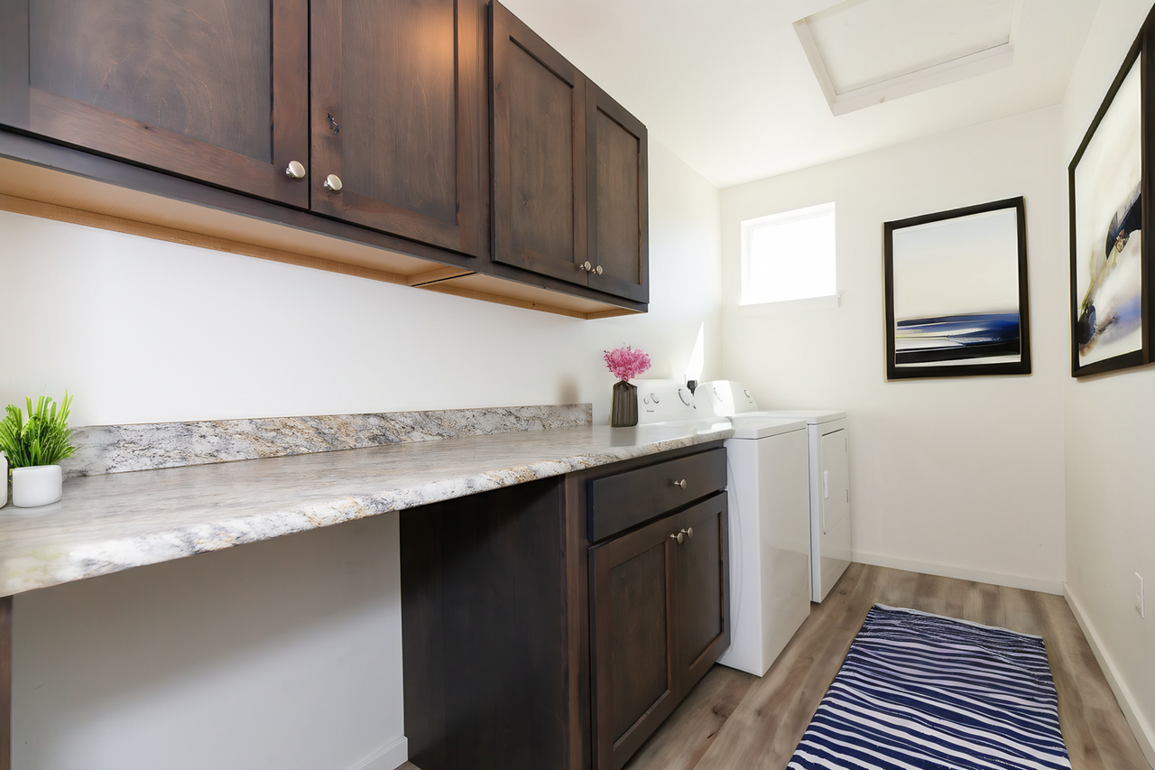 Cottonwood Corner Apartments - Photo 7 of 50