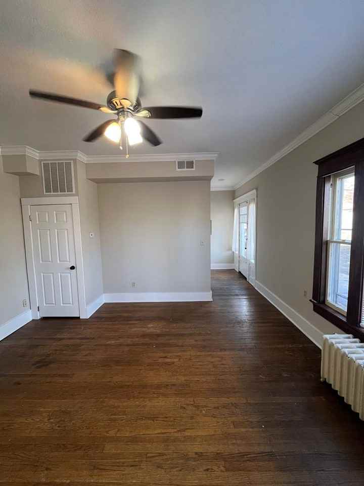 1362 College Street - Photo 3 of 23