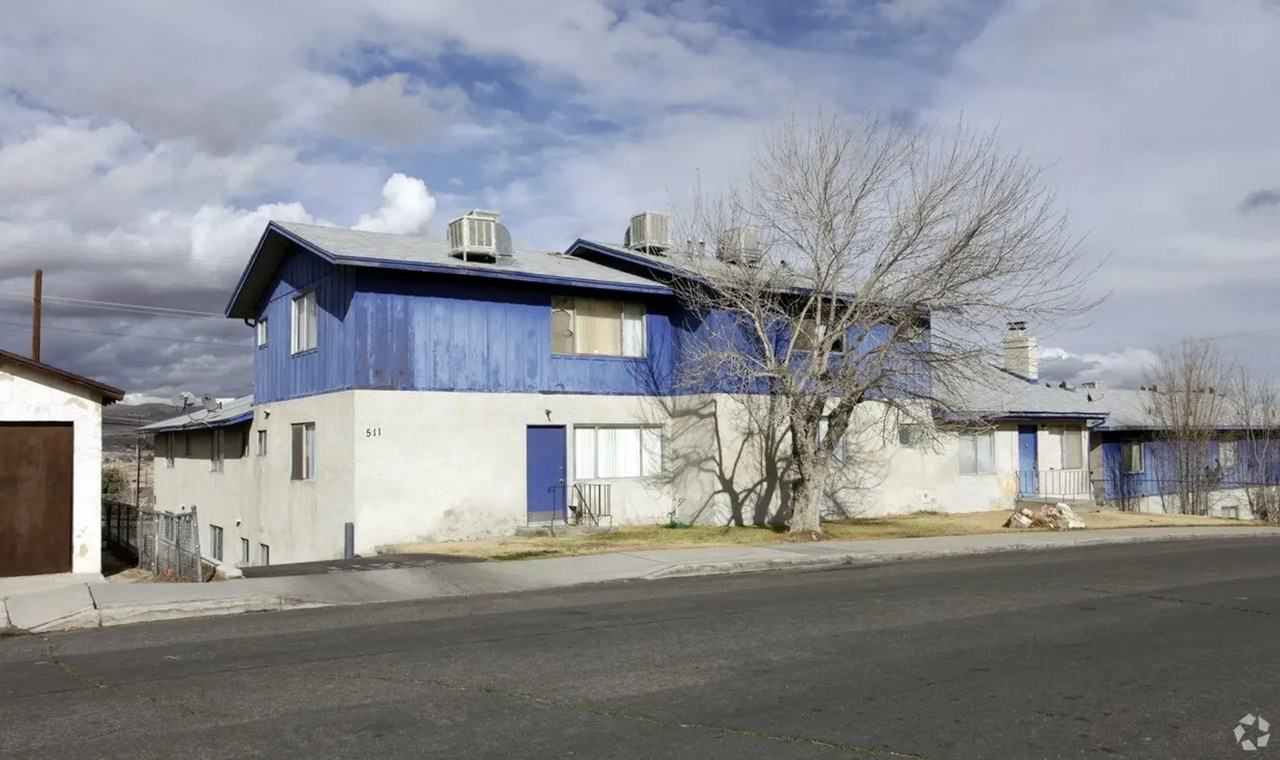 Fredricks Apartments - Photo 4 of 10