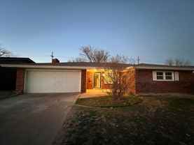 5210 7th St - Photo 1 of 1
