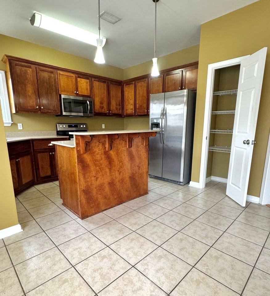 112 Autumn Way - Photo 3 of 24