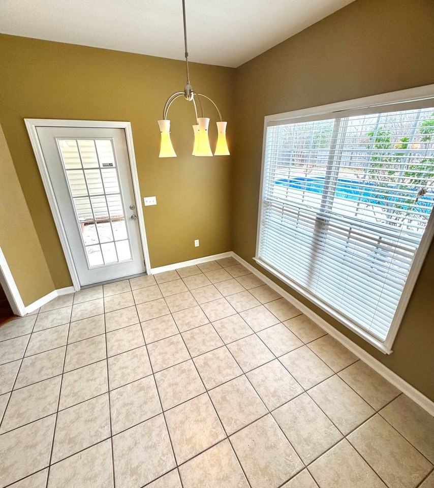 112 Autumn Way - Photo 5 of 24