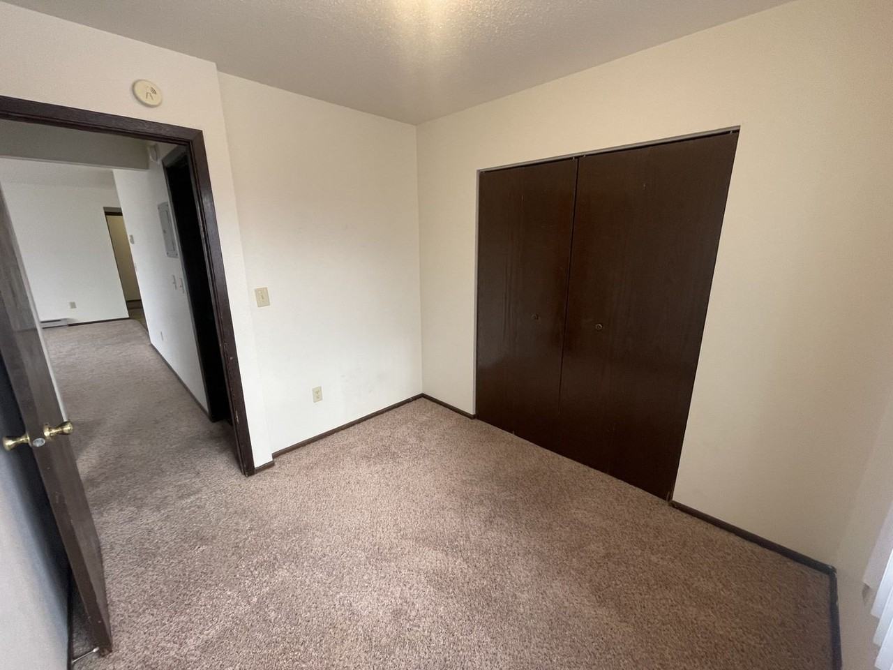 Dundee Apartments - Photo 5 of 7